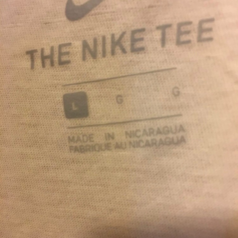 Nike - Picture 4 of 4